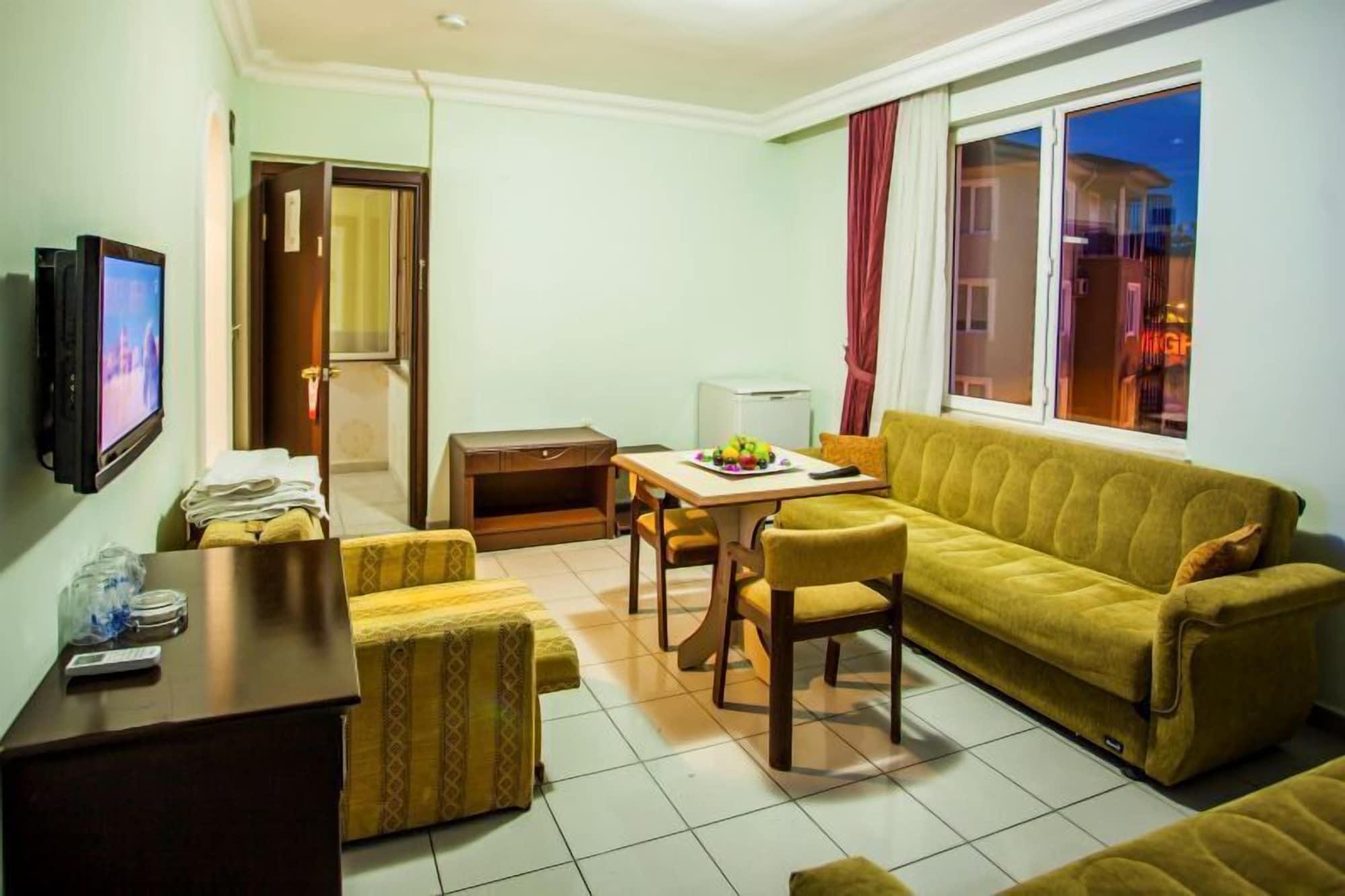 Kleopatra Aydin Hotel Аланя Екстериор снимка