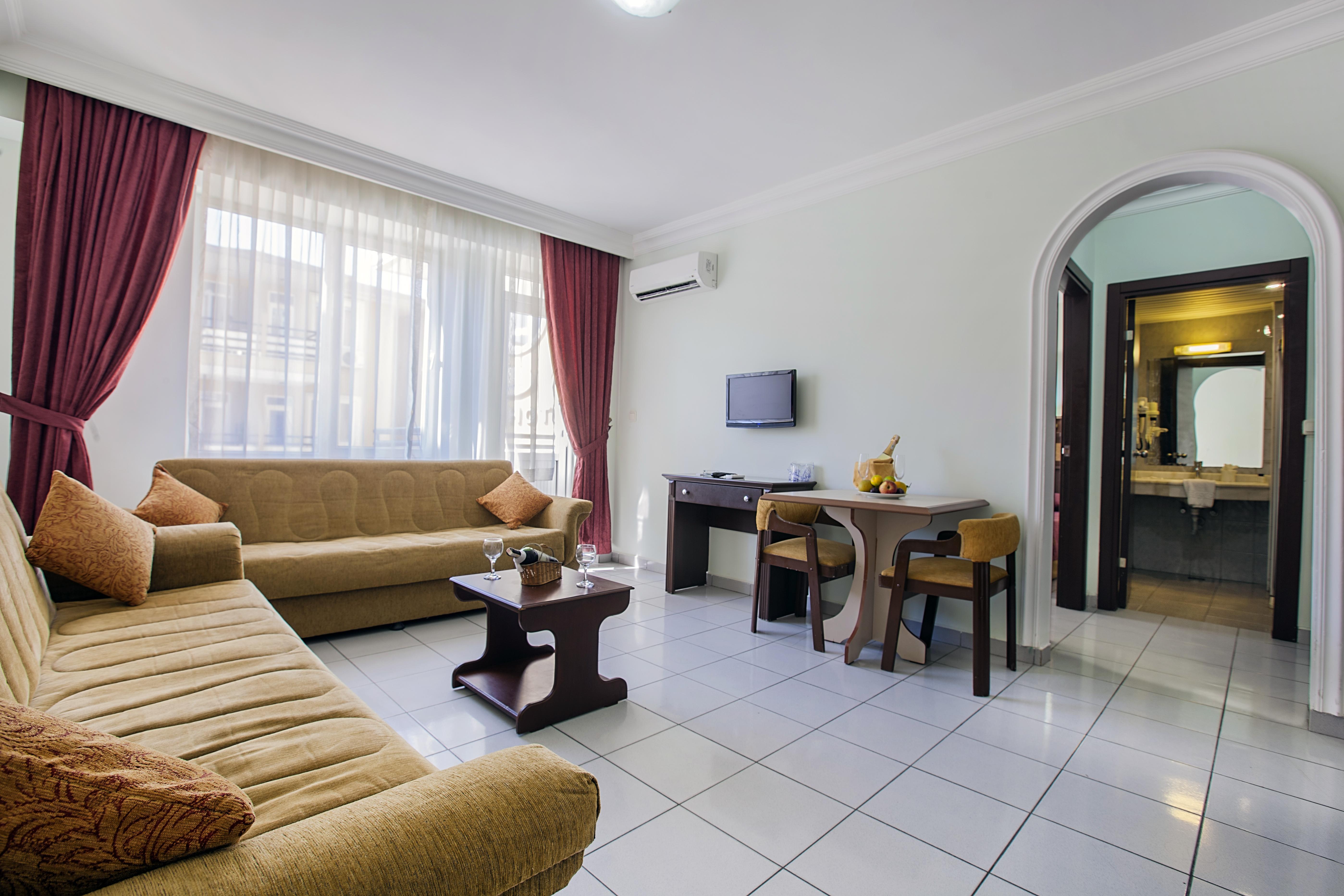 Kleopatra Aydin Hotel Аланя Екстериор снимка