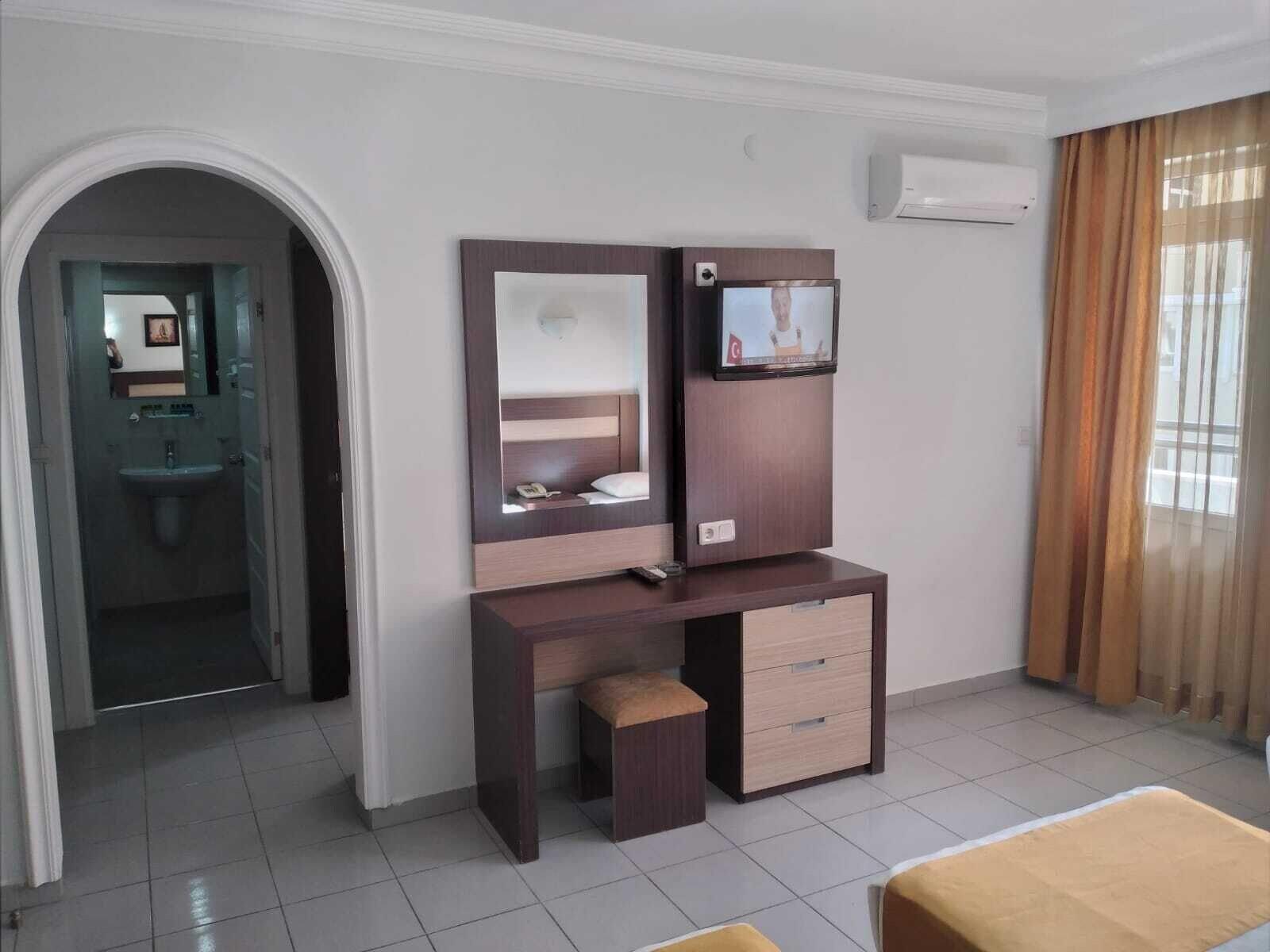 Kleopatra Aydin Hotel Аланя Екстериор снимка