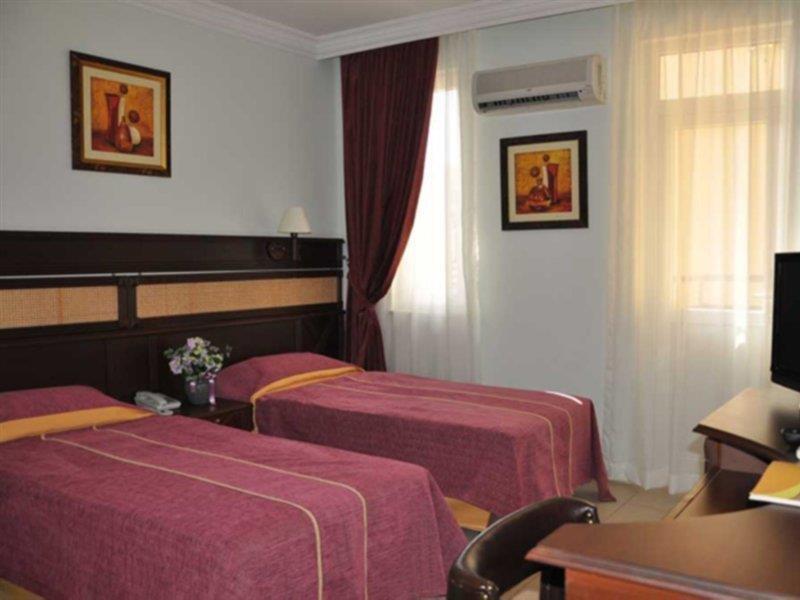 Kleopatra Aydin Hotel Аланя Екстериор снимка